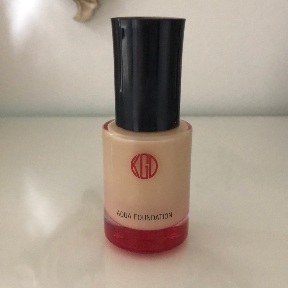 Koh Gen Do Aqua Foundation Shade 213